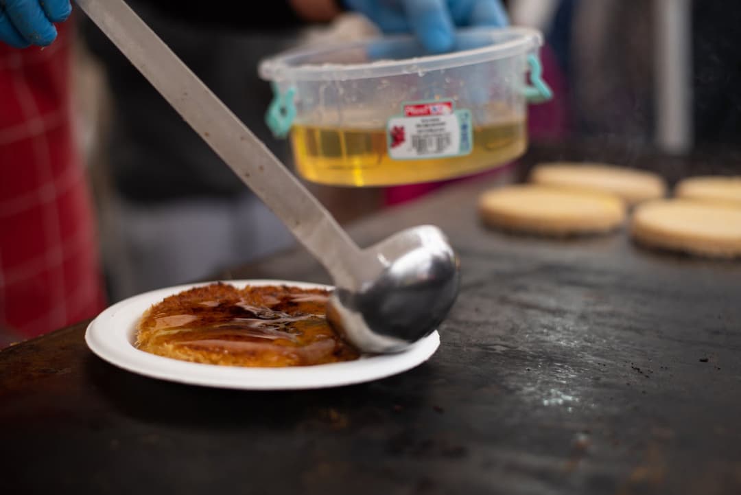Aromele Turciei și Umor Live pe Bulevard - Susține Fundația Tuna Acest Weekend!